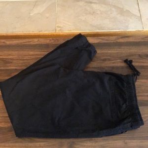 Old Navy Jogger Pants Black Size is Large